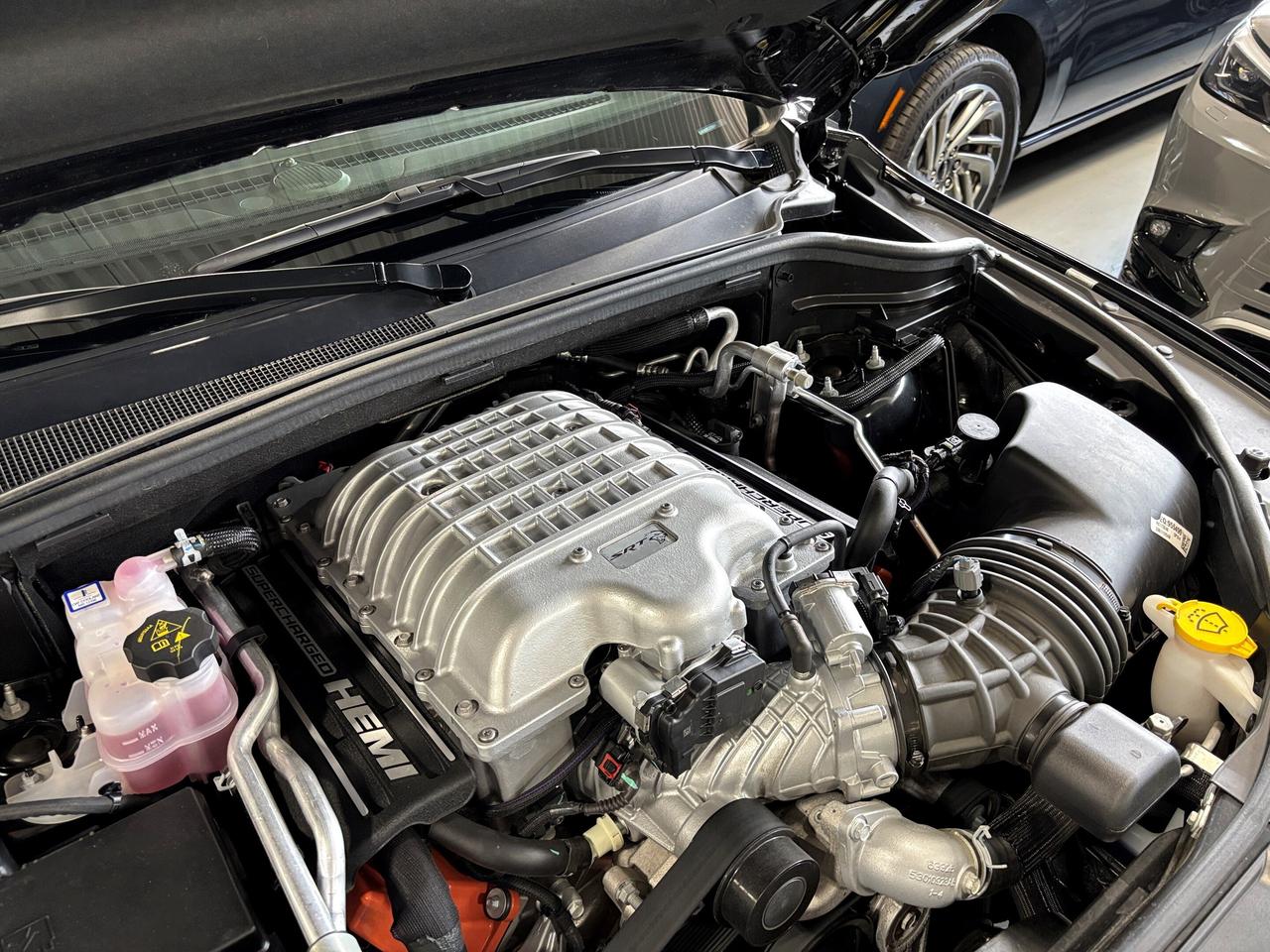 2024 Dodge Durango SRT Hellcat Plus|AWD|710HP|SUPERCHARGED|REDLEATHER Photo3