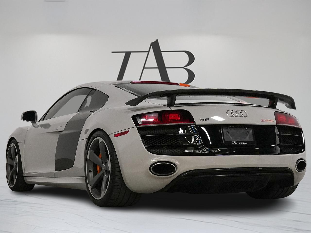 2012 Audi R8 V10 | B&O | CARBON FIBRE | RED LEATHER Photo4