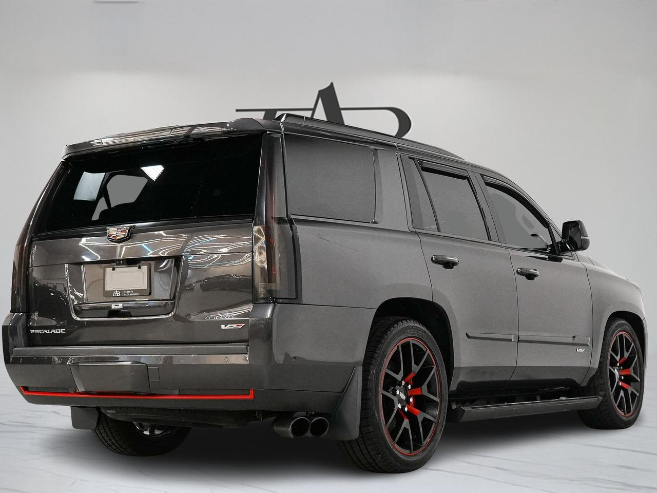 2017 Cadillac Escalade PLATINUM | V PKG | SUPERCHARGED | BREMBO | 22 IN Photo3