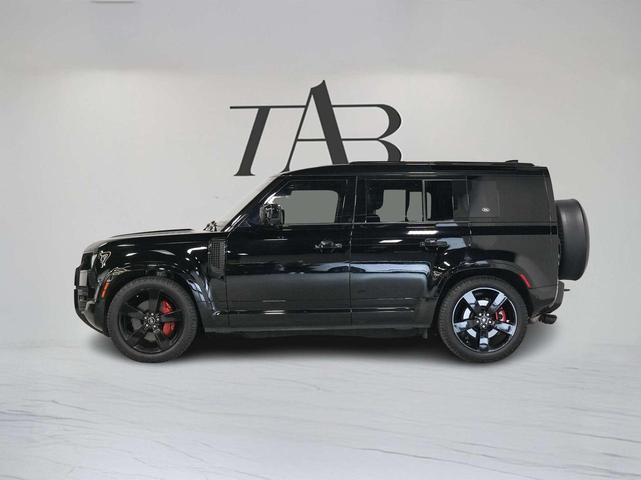 2022 Land Rover Defender X | P400 | MERIDIAN | HUD | 22 IN Photo