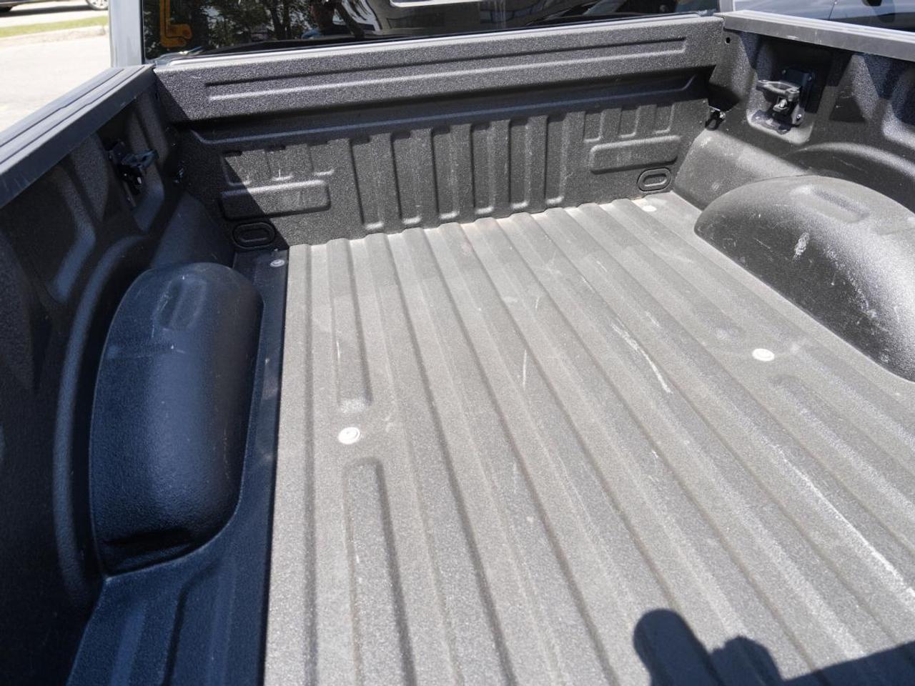 2022 Ford F-150 XL 4WD SuperCrew 5.5' Box | Photo