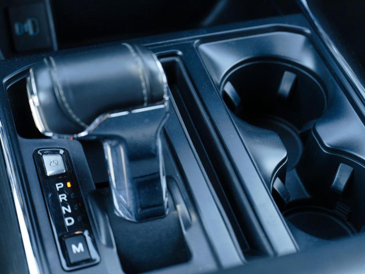 2022 Ford F-150 XL 4WD SuperCrew 5.5' Box | Photo