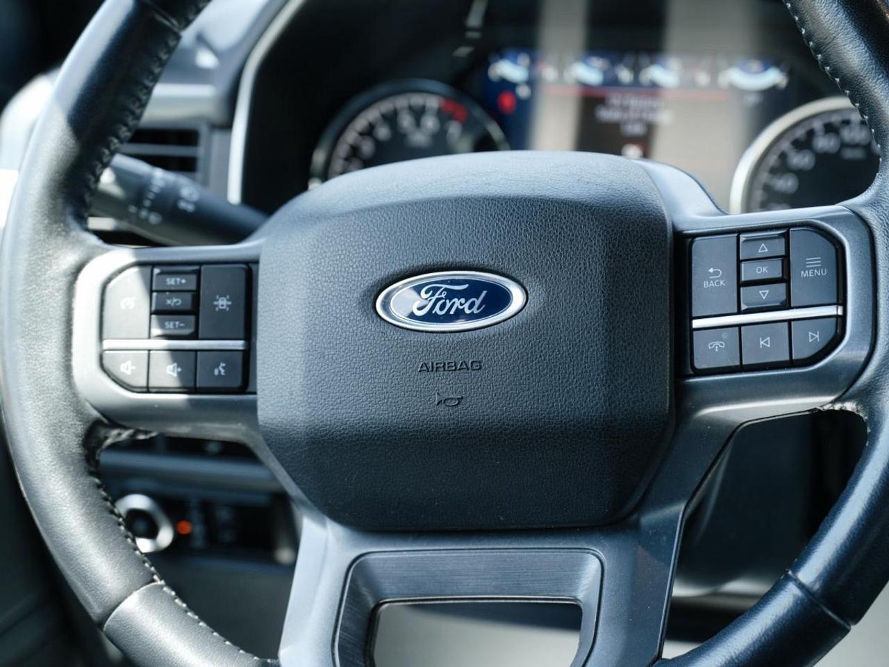 2022 Ford F-150 XL 4WD SuperCrew 5.5' Box | Photo