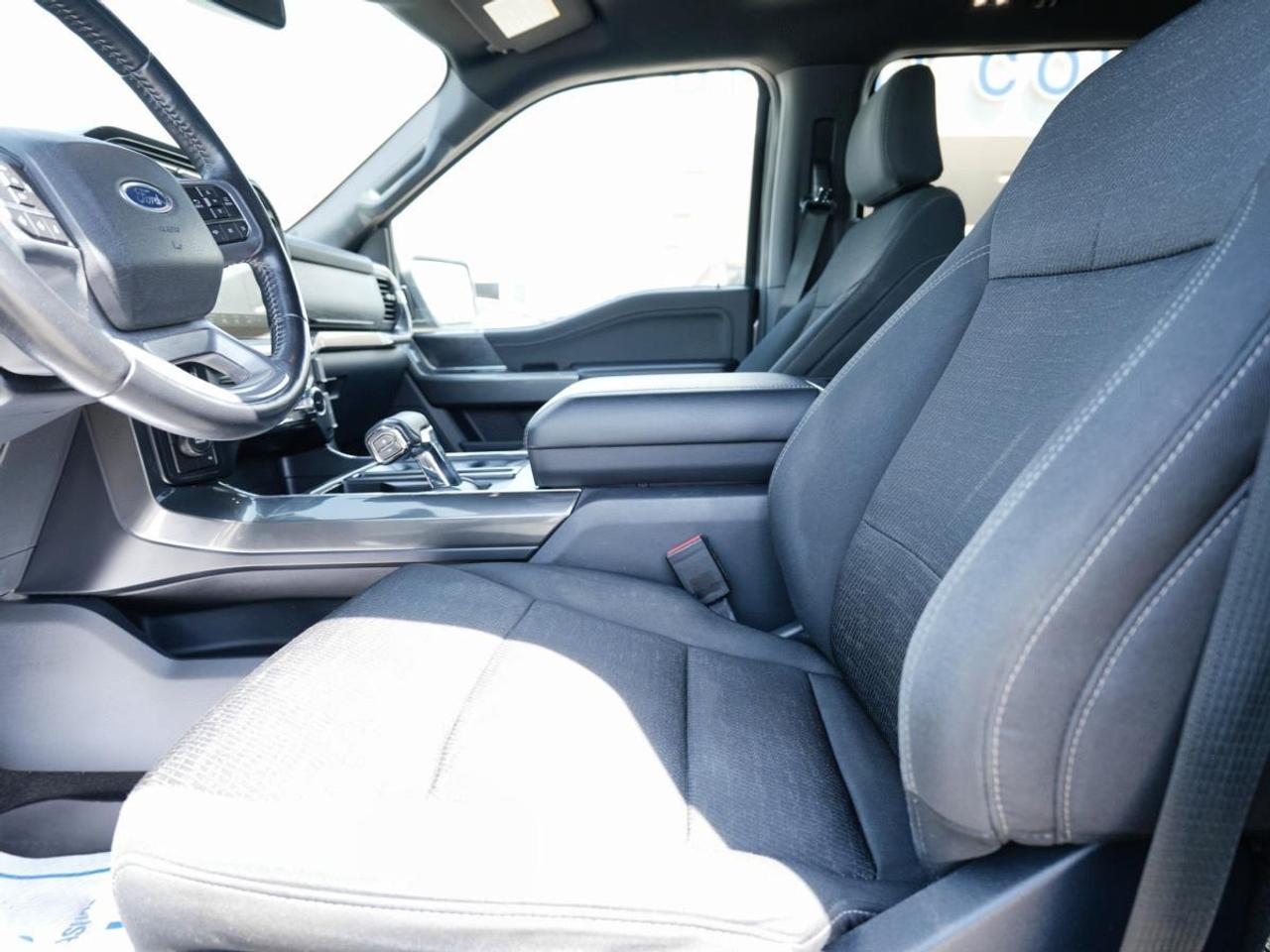 2022 Ford F-150 XL 4WD SuperCrew 5.5' Box | Photo