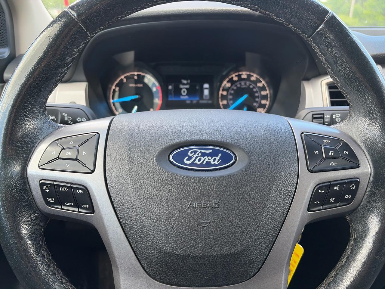 2023 Ford Ranger XLT, 4X4, REMOTE START, CLEAN CARFAX, BACK UP CAM! Photo