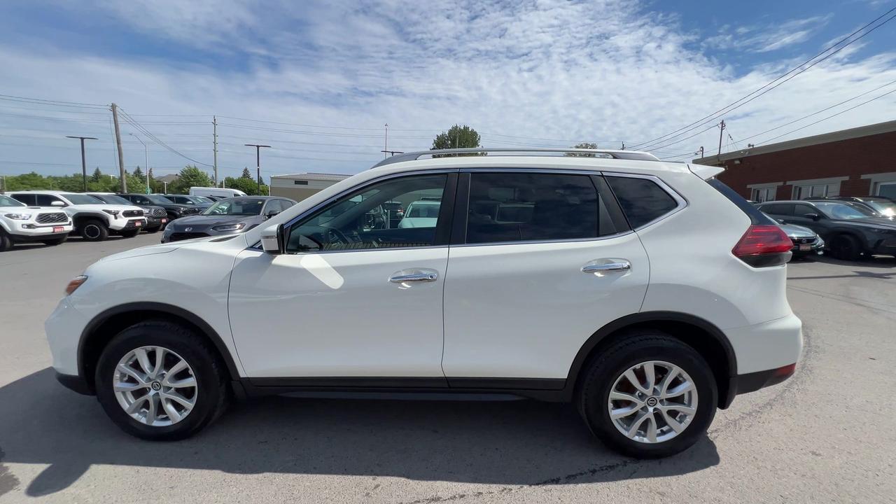 2020 Nissan Rogue SE AWD | HTD SEATS | CARPLAY | 17IN ALLOYS | A/C Photo