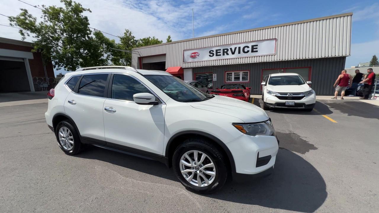 2020 Nissan Rogue SE AWD | HTD SEATS | CARPLAY | 17IN ALLOYS | A/C Photo