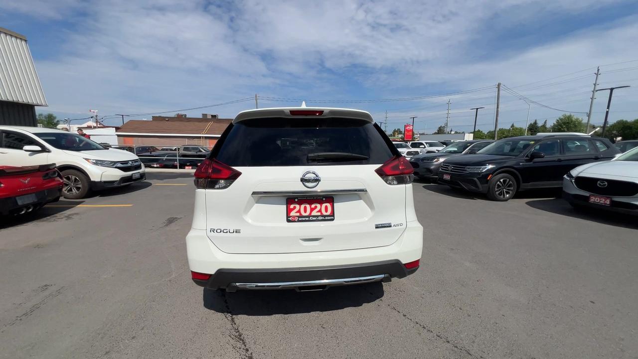 2020 Nissan Rogue SE AWD | HTD SEATS | CARPLAY | 17IN ALLOYS | A/C Photo