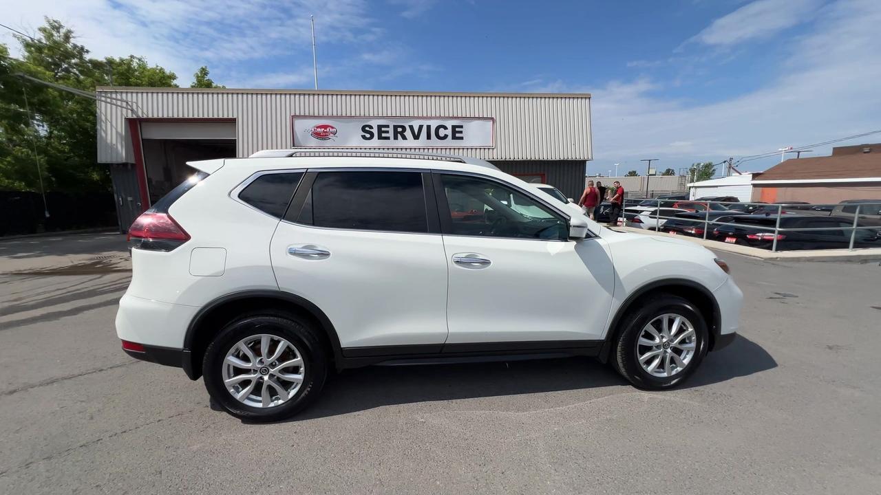 2020 Nissan Rogue SE AWD | HTD SEATS | CARPLAY | 17IN ALLOYS | A/C Photo