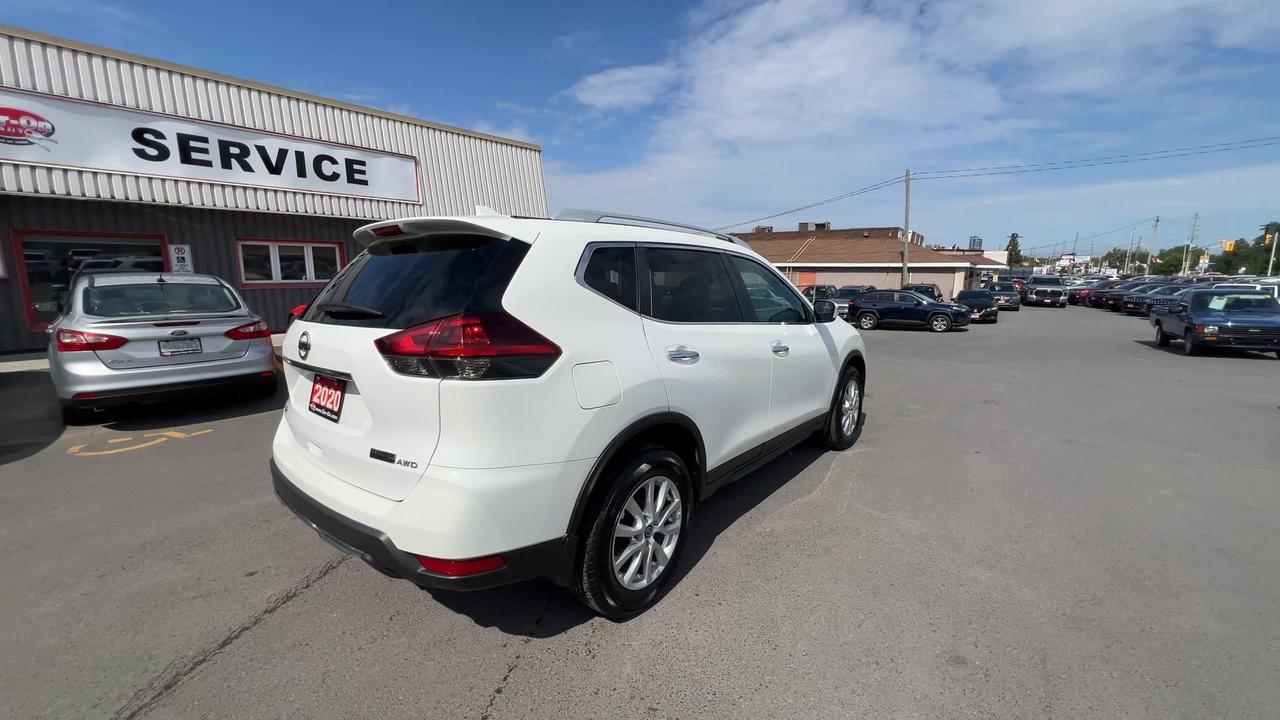 2020 Nissan Rogue SE AWD | HTD SEATS | CARPLAY | 17IN ALLOYS | A/C Photo