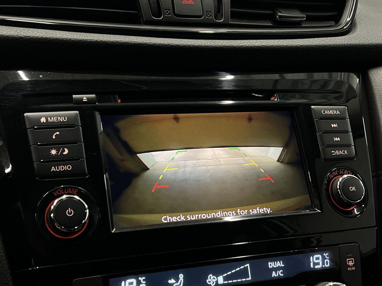 2020 Nissan Rogue SE AWD | HTD SEATS | CARPLAY | 17IN ALLOYS | A/C Photo