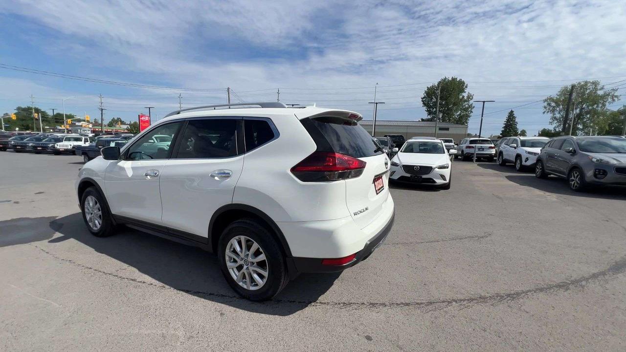 2020 Nissan Rogue SE AWD | HTD SEATS | CARPLAY | 17IN ALLOYS | A/C Photo