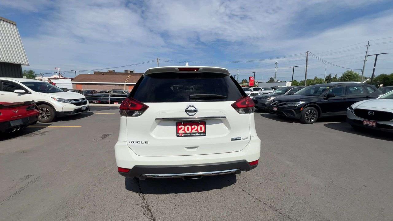 2020 Nissan Rogue SE AWD | HTD SEATS | CARPLAY | 17IN ALLOYS | A/C Photo
