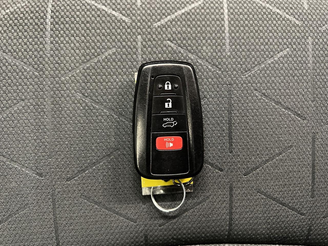 2023 Toyota RAV4 XLE AWD | SUNROOF | HTD SEATS | CARPLAY | ALLOYS Photo