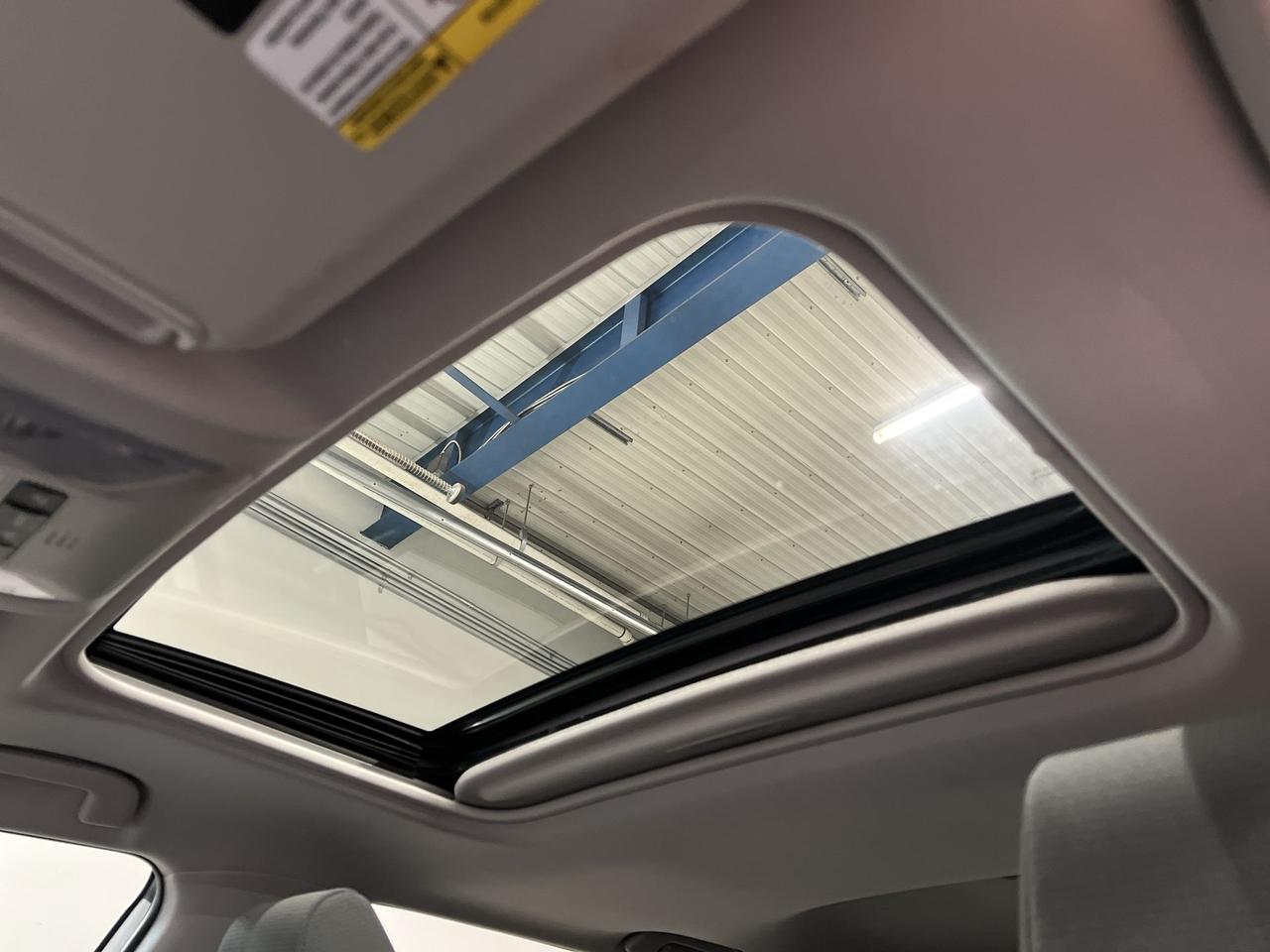 2021 Toyota RAV4 XLE AWD | LOW KMS! | SUNROOF | HTD SEATS | CARPLAY Photo