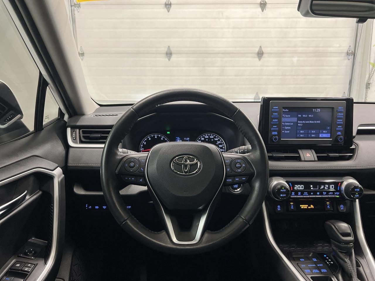 2021 Toyota RAV4 XLE AWD | LOW KMS! | SUNROOF | HTD SEATS | CARPLAY Photo