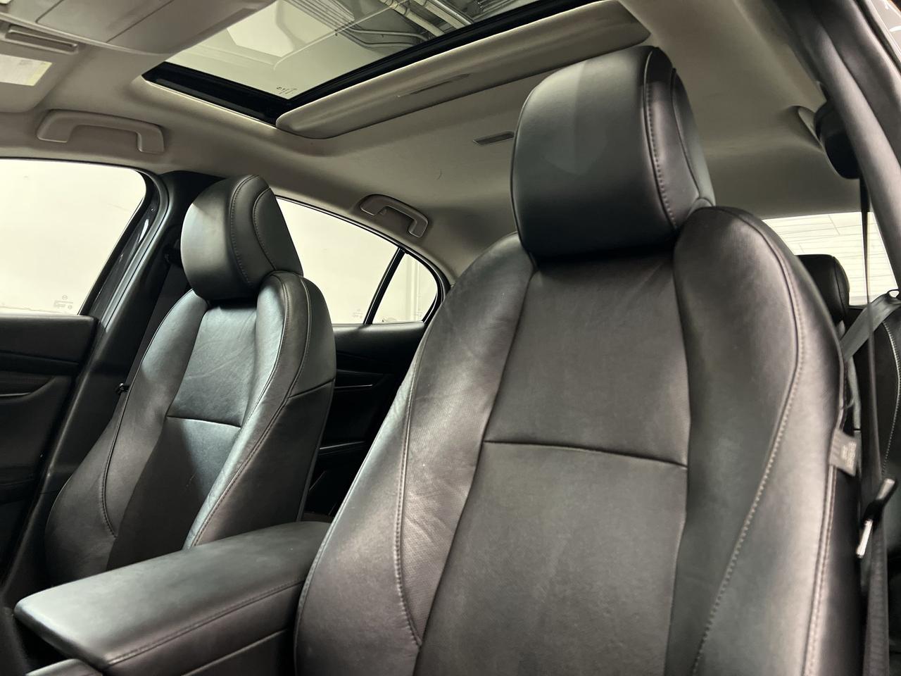 2020 Mazda MAZDA3 GT | LOW KMS!| HTD LEATHER| SUNROOF| CRAPLAY | HUD Photo
