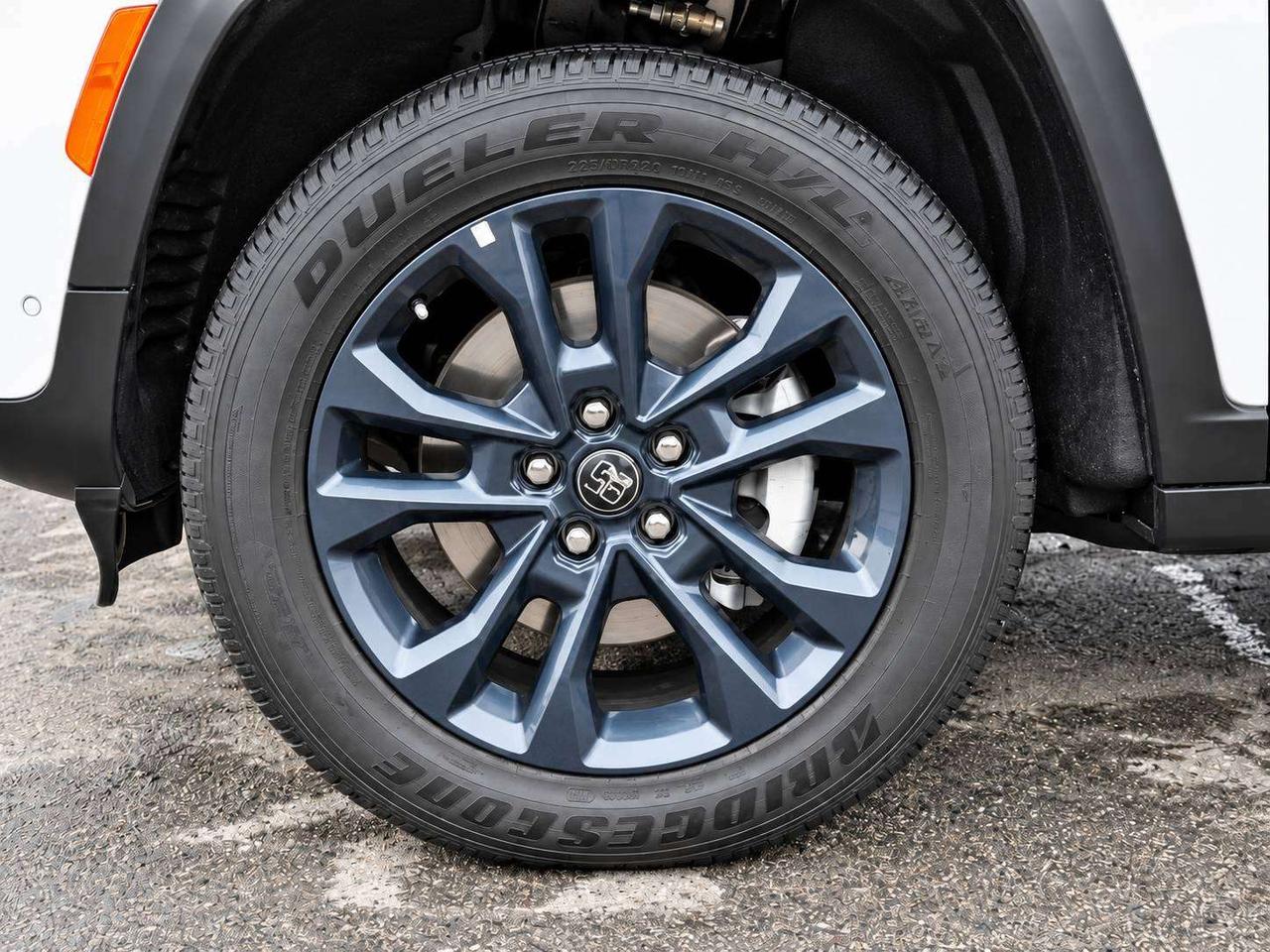 2026 Jeep Grand Cherokee L 85TH ANNIVERSARY | Leather | 7-PASS | Tow Pkg Photo3