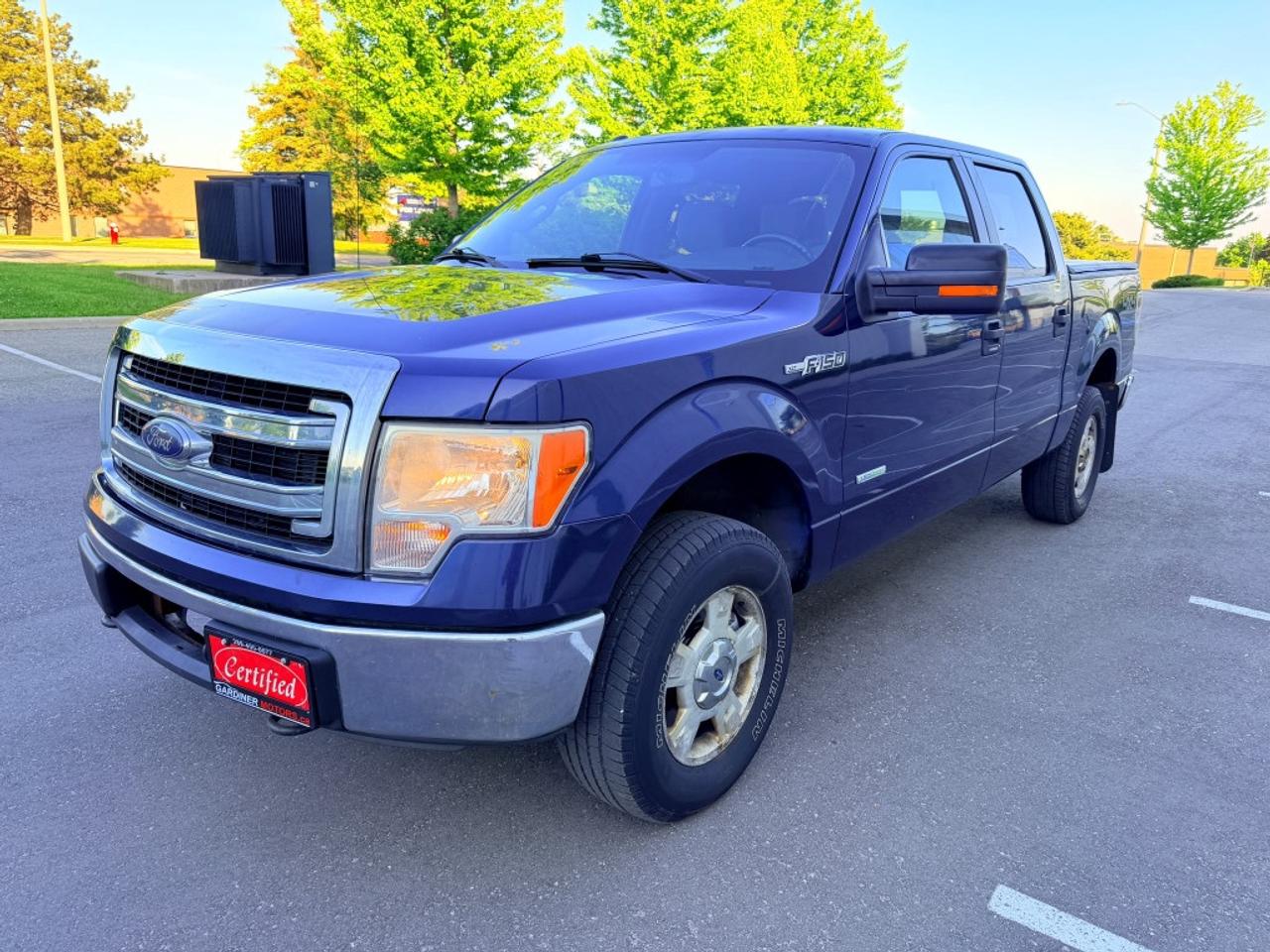 2013 Ford F-150 XLT 4x2 SuperCab Styleside 6.5 ft. box 145 in. WB Automatic Photo