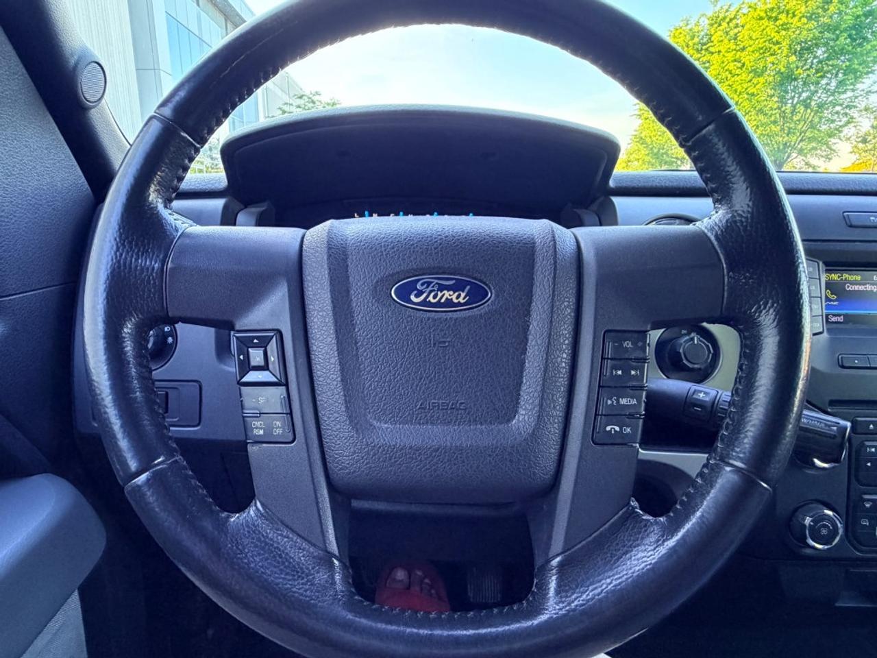 2013 Ford F-150 XLT 4x2 SuperCab Styleside 6.5 ft. box 145 in. WB Automatic Photo