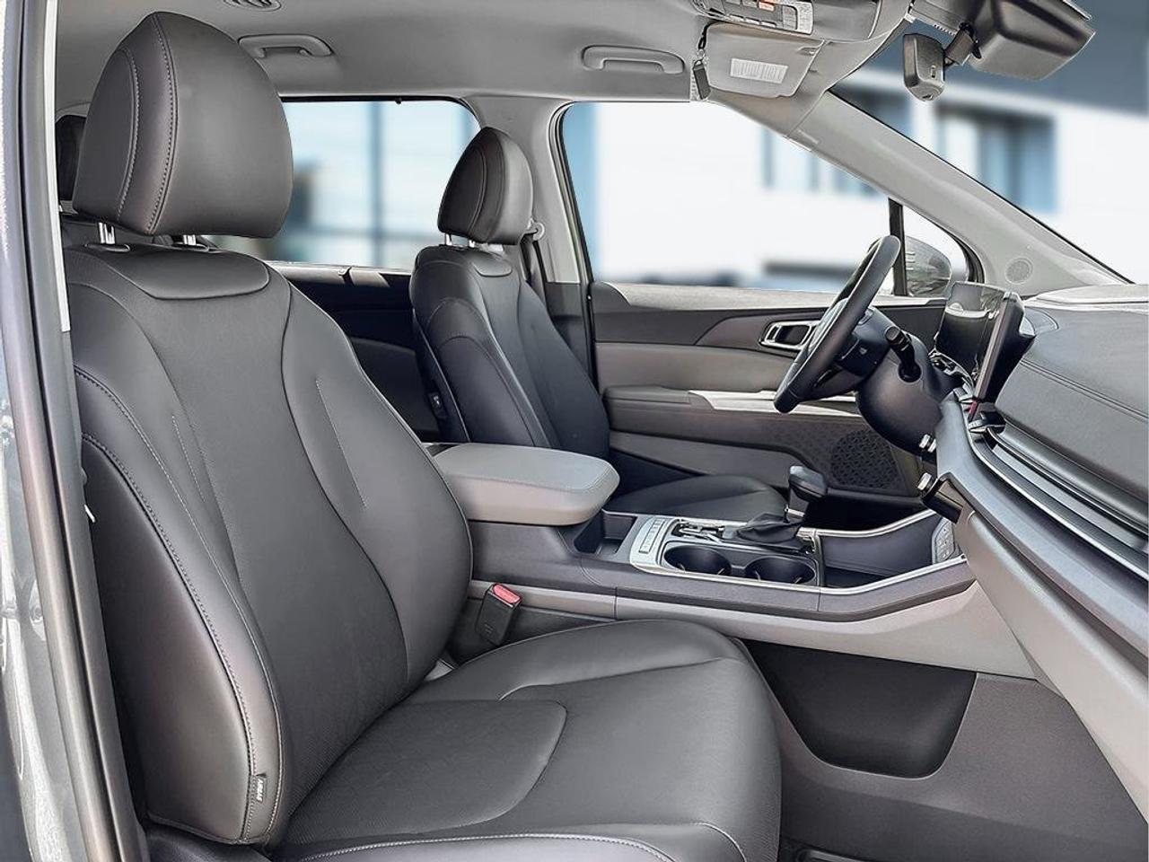2026 Kia Carnival EX+ Photo