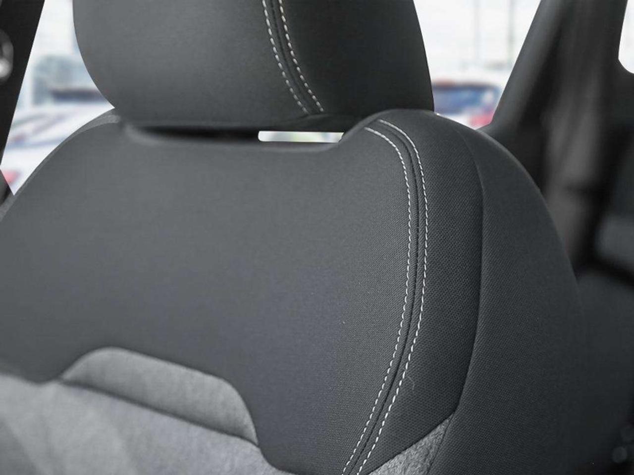 2026 Nissan Kicks SV AWD  - Premium Package Photo