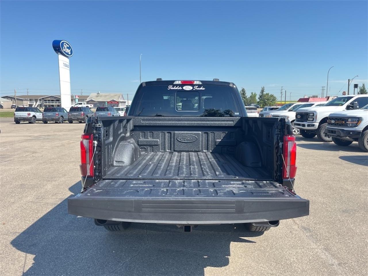 2026 Ford F-150 Lariat  - Tow Package Photo5