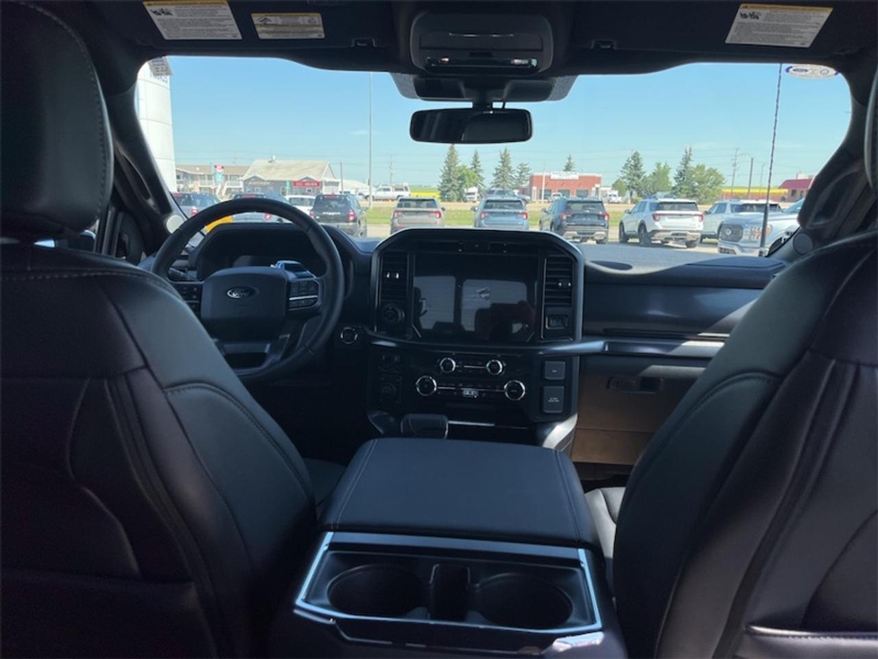 2026 Ford F-150 Lariat  - Tow Package Photo5