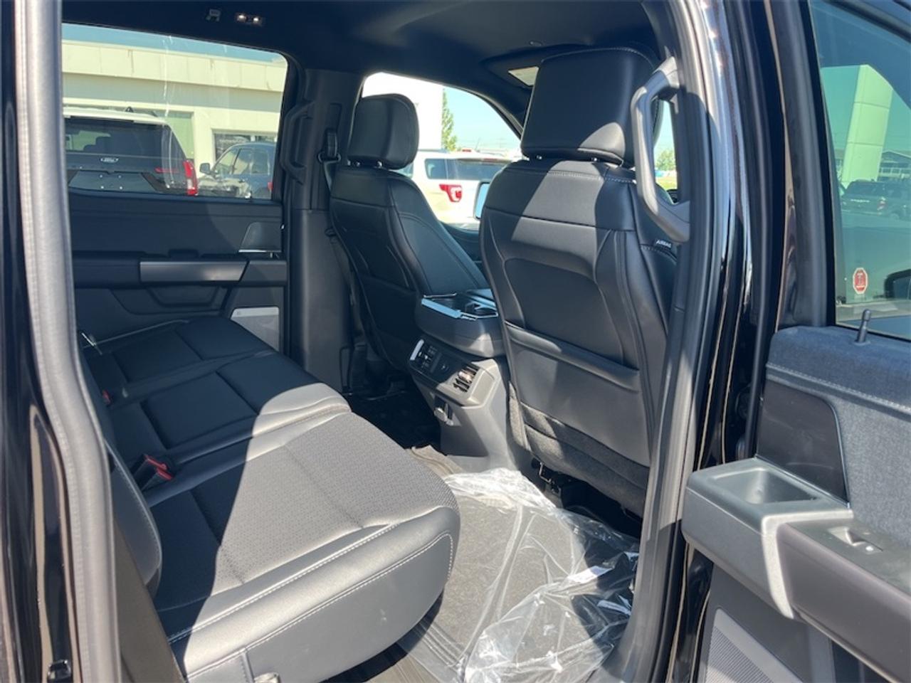 2026 Ford F-150 Lariat  - Tow Package Photo5