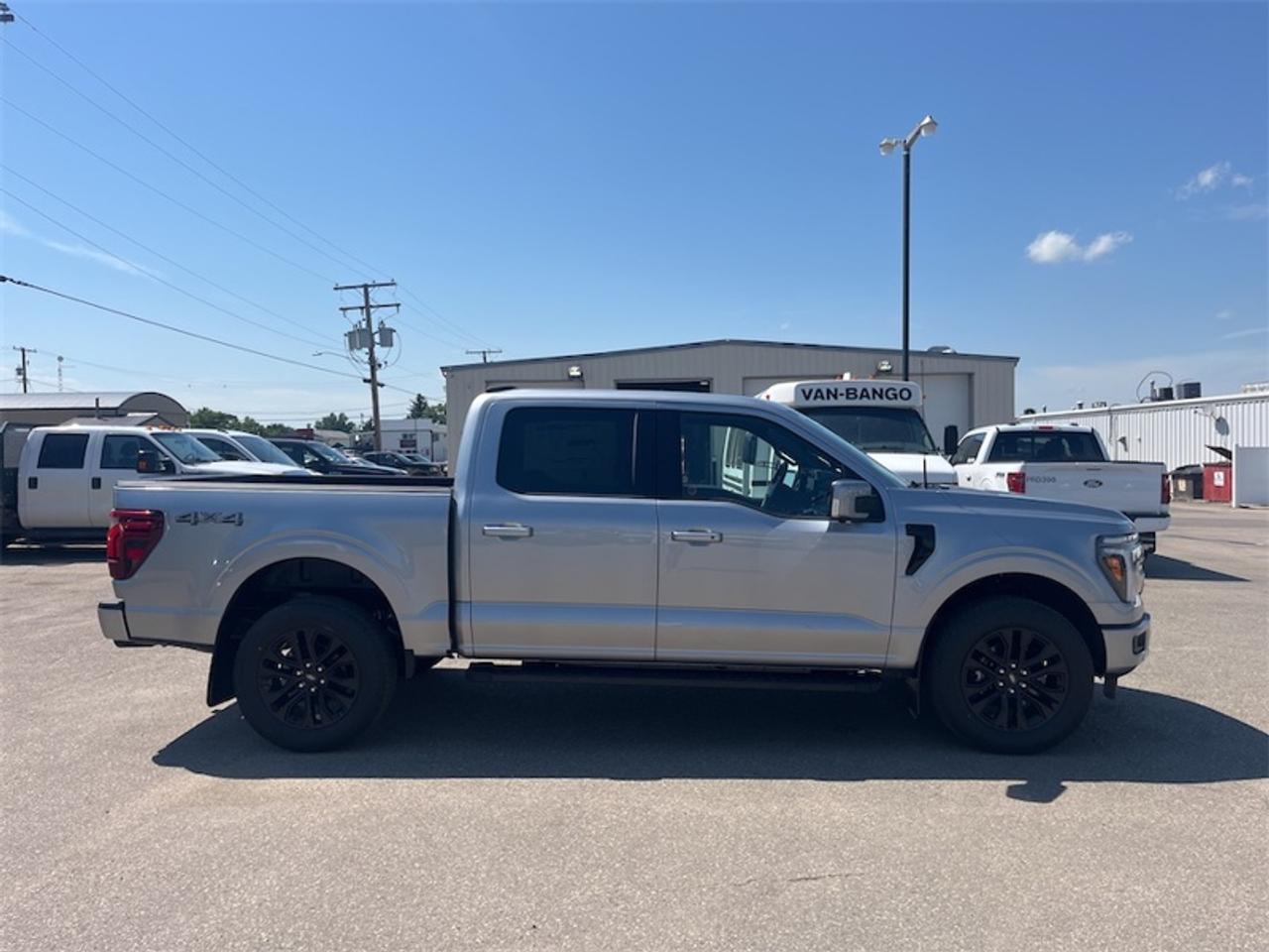 2026 Ford F-150 Lariat  - Tow Package Photo1