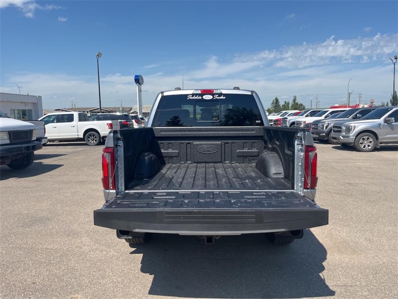 2026 Ford F-150 Lariat  - Tow Package Photo5
