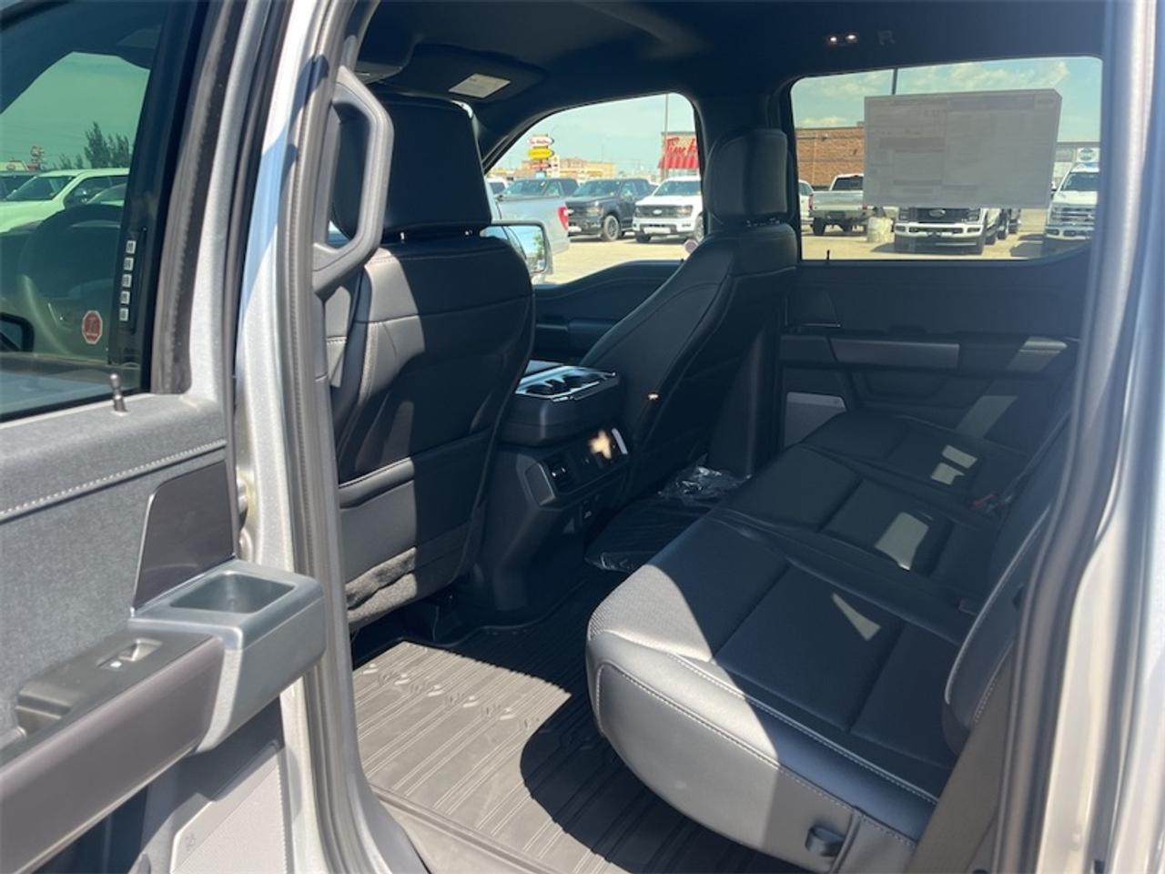 2026 Ford F-150 Lariat  - Tow Package Photo5