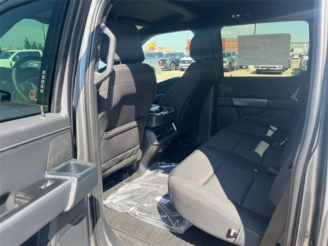 2026 Ford F-150 XLT  - 18" Wheels - Tow Package Photo5