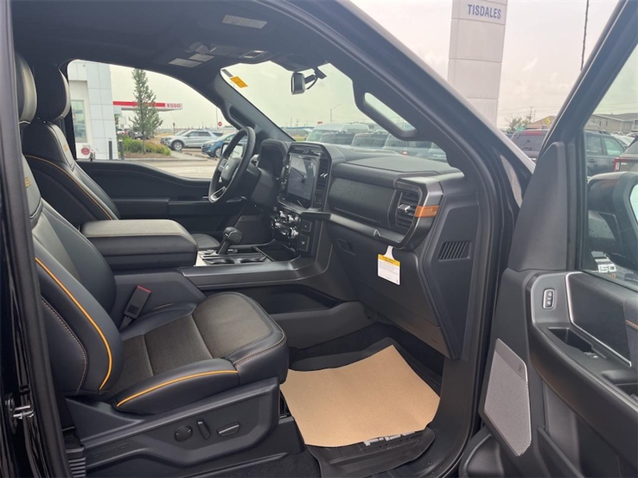 2026 Ford F-150 Tremor  - Leather Seats - Sunroof Photo5