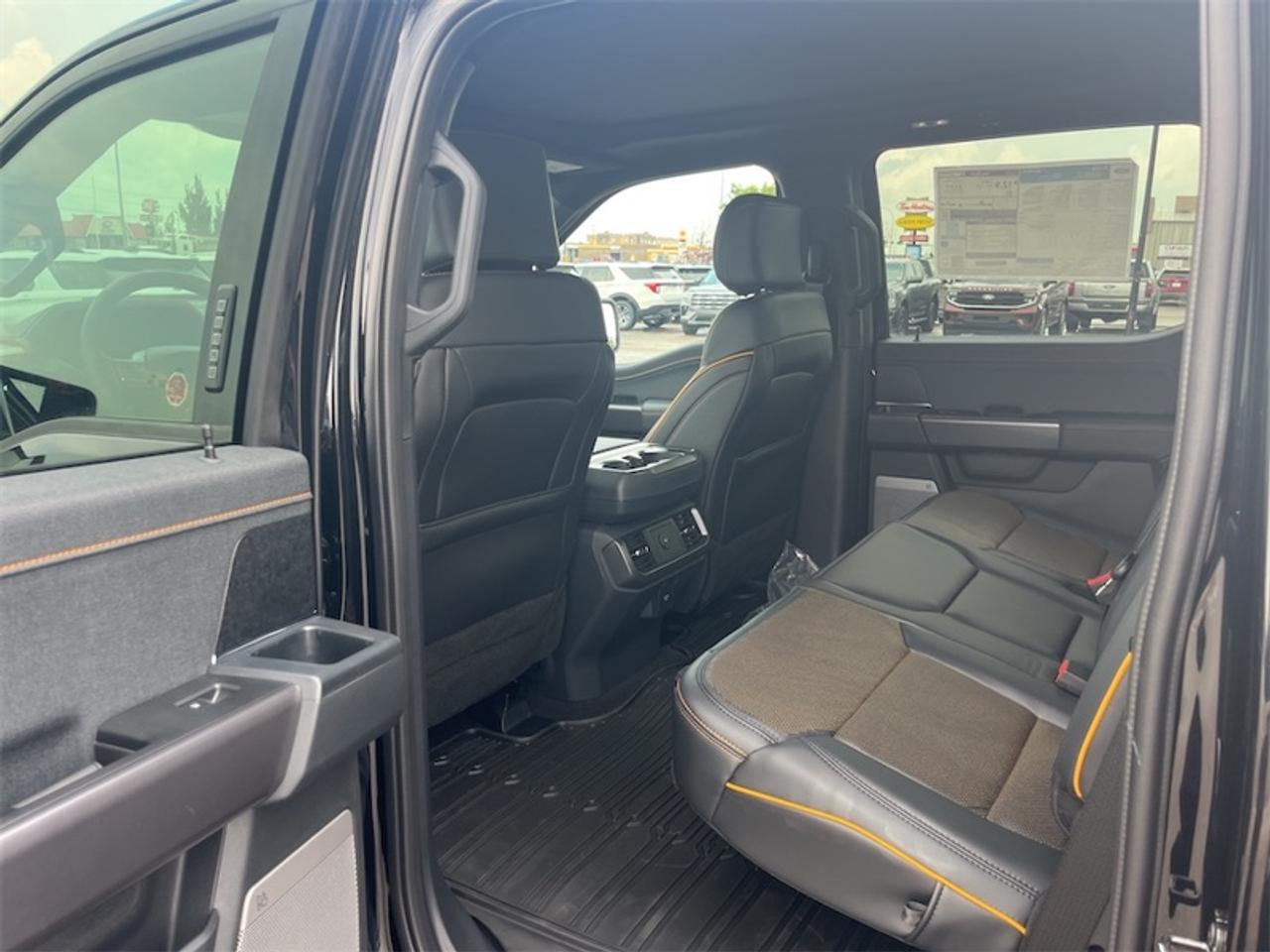 2026 Ford F-150 Tremor  - Leather Seats - Sunroof Photo5