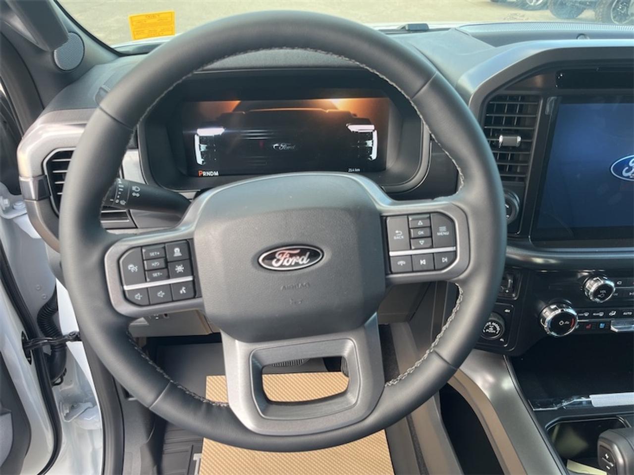 2026 Ford F-150 Lariat  - Tow Package Photo5
