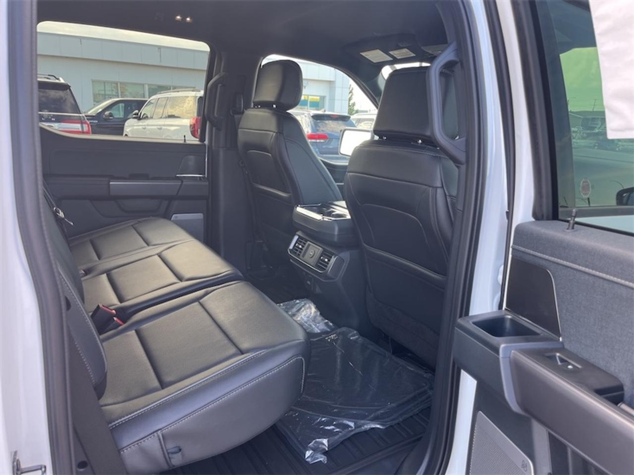2026 Ford F-150 Lariat  - Tow Package Photo5