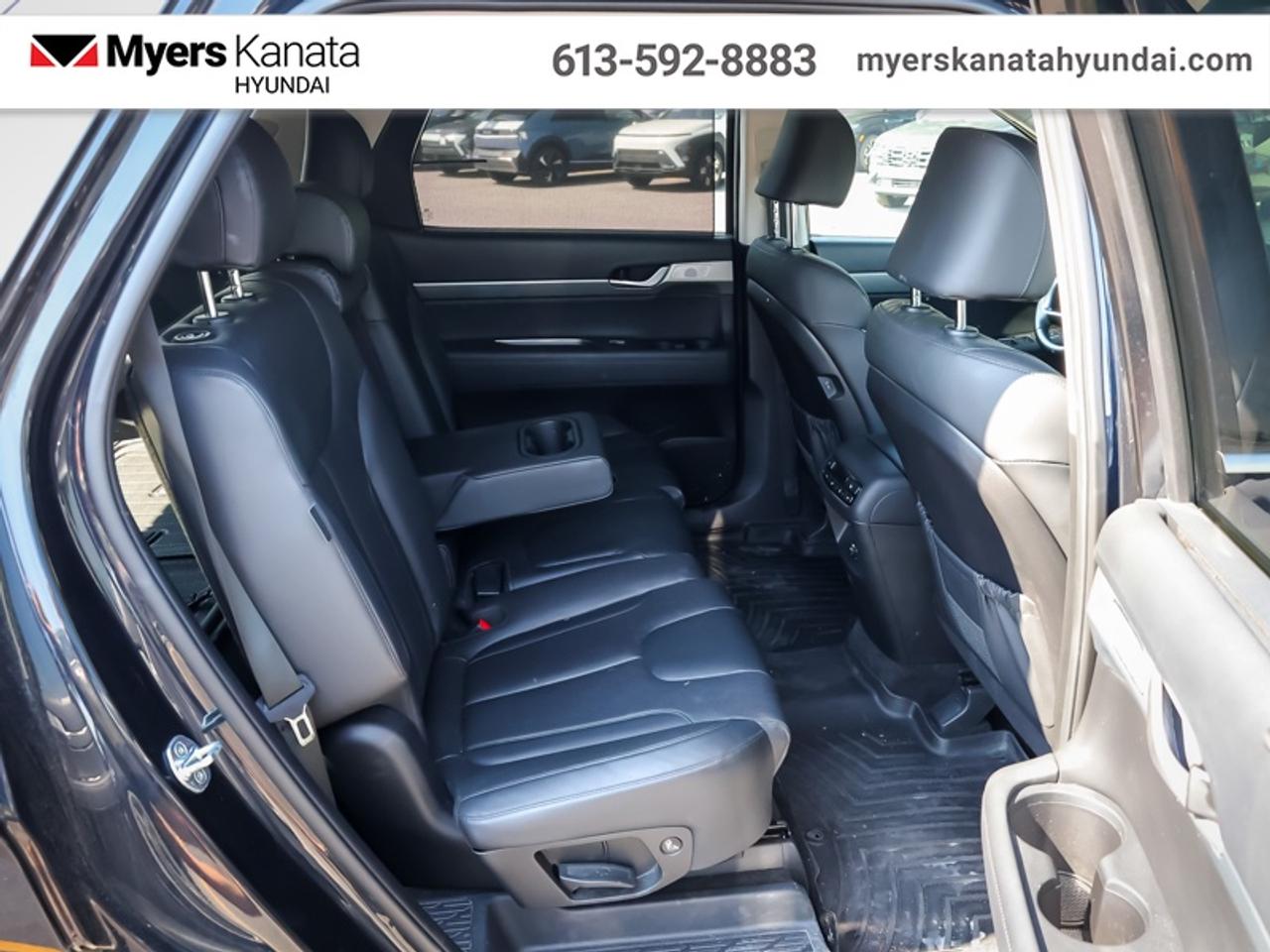 2023 Hyundai PALISADE Urban 8-Passenger   - Cooled Seats Photo