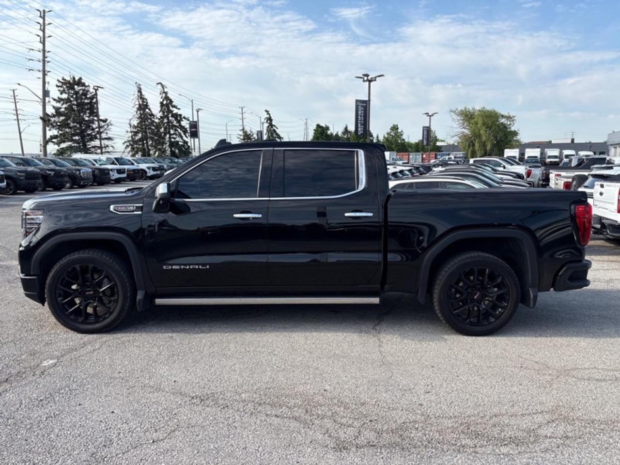2024 GMC Sierra 1500 Denali  PWR BOARDS|22-INCH RIMS Photo