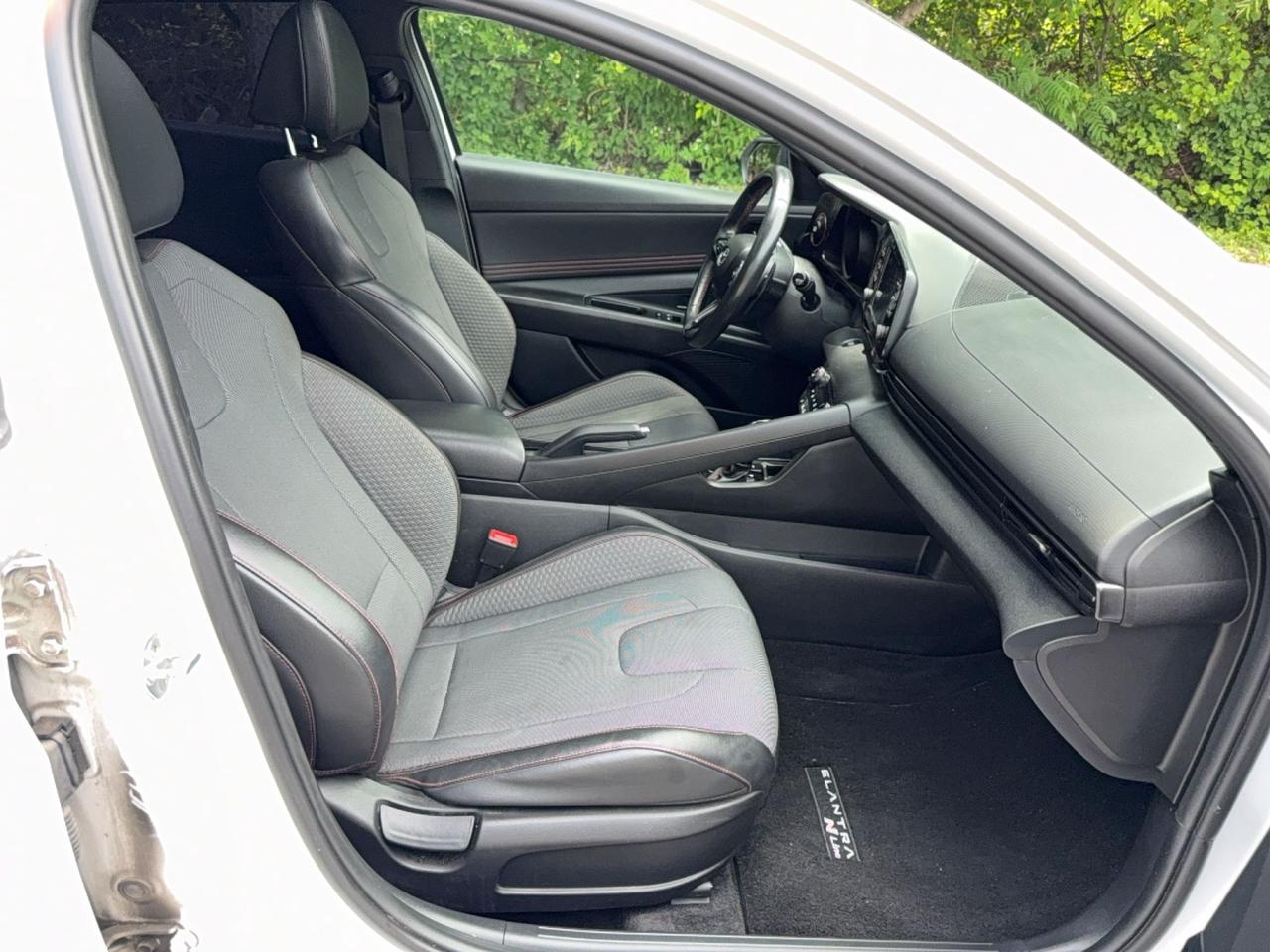 2022 Hyundai Elantra N LINE - LEATHER - SUNROOF - LOADED Photo