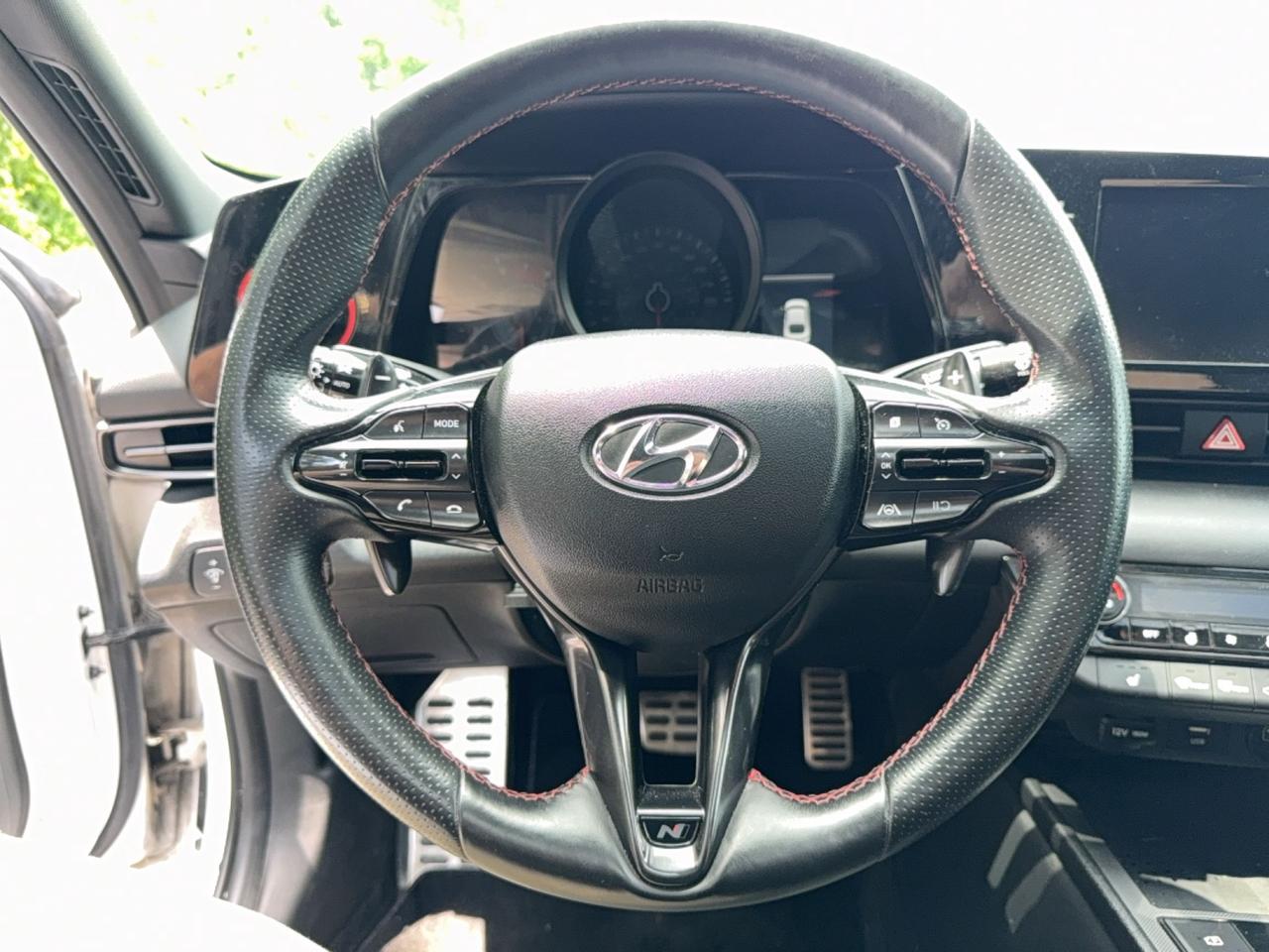 2022 Hyundai Elantra N LINE - LEATHER - SUNROOF - LOADED Photo