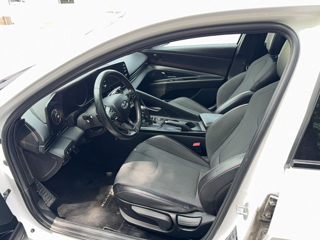 2022 Hyundai Elantra N LINE - LEATHER - SUNROOF - LOADED Photo