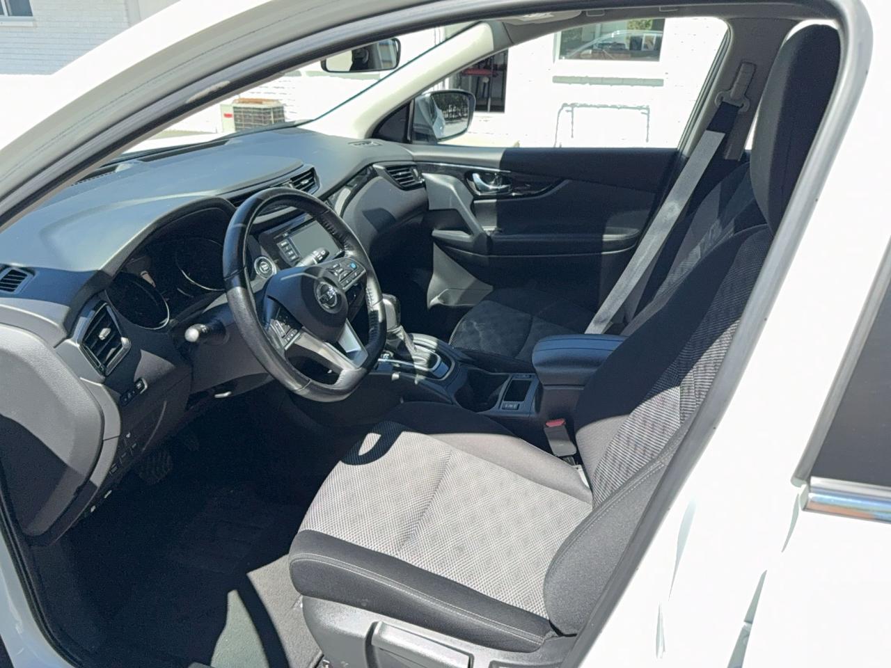 2023 Nissan Qashqai SV AWD - SUNROOF - HEATED SEATS Photo