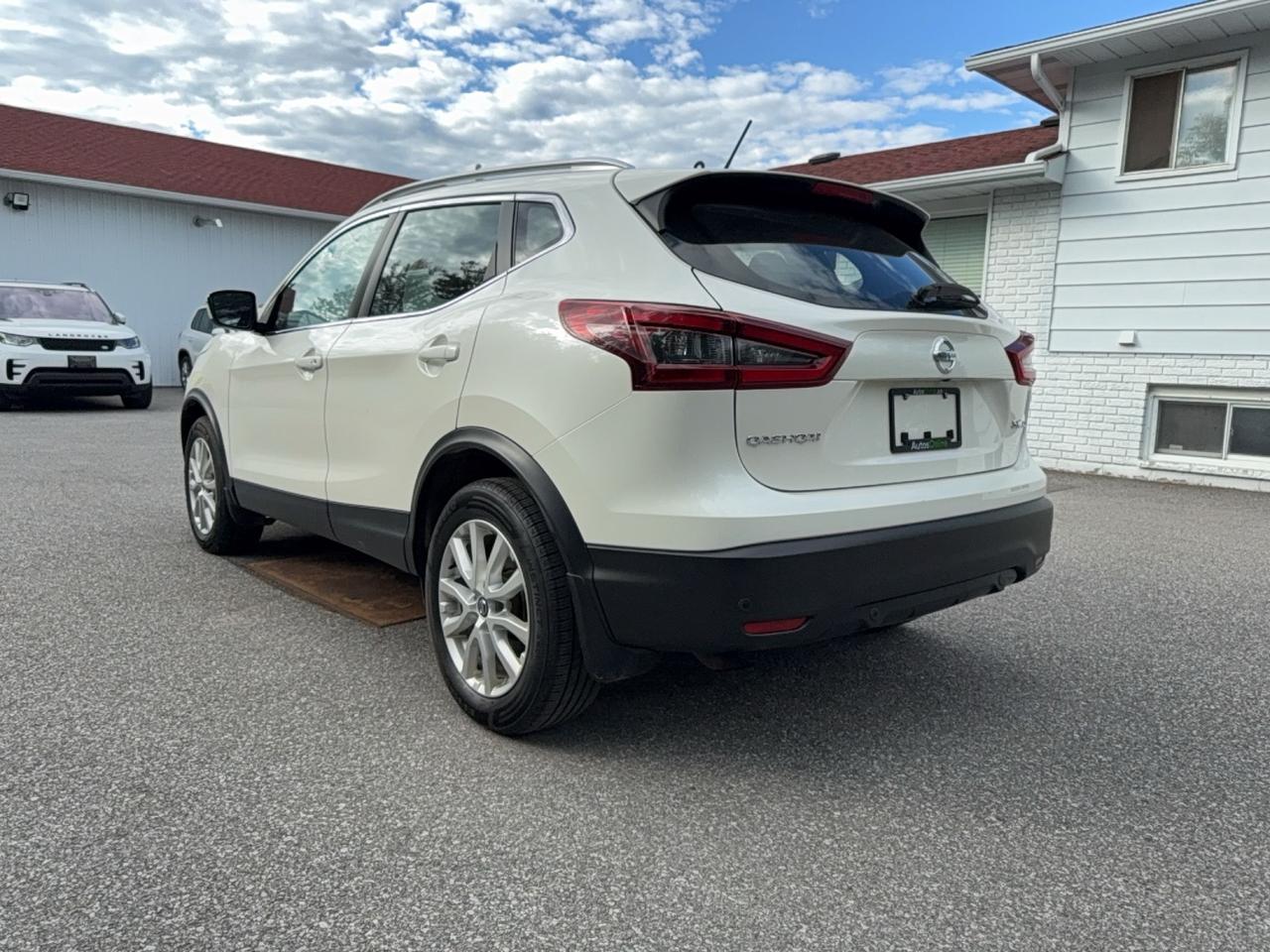 2023 Nissan Qashqai SV AWD - SUNROOF - HEATED SEATS Photo2