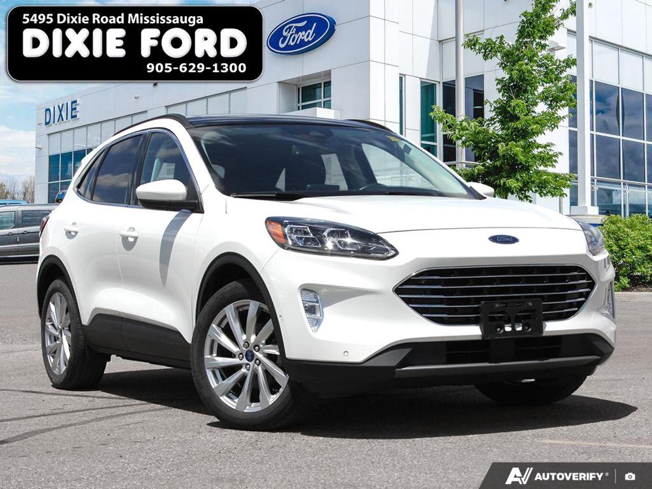 2021 Ford Escape Titanium Hybrid Photo