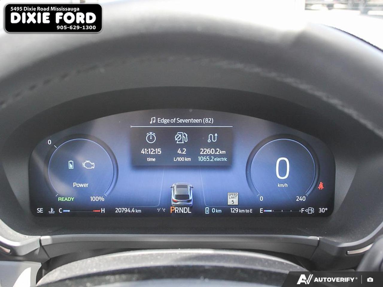 2025 Ford Escape PHEV Photo
