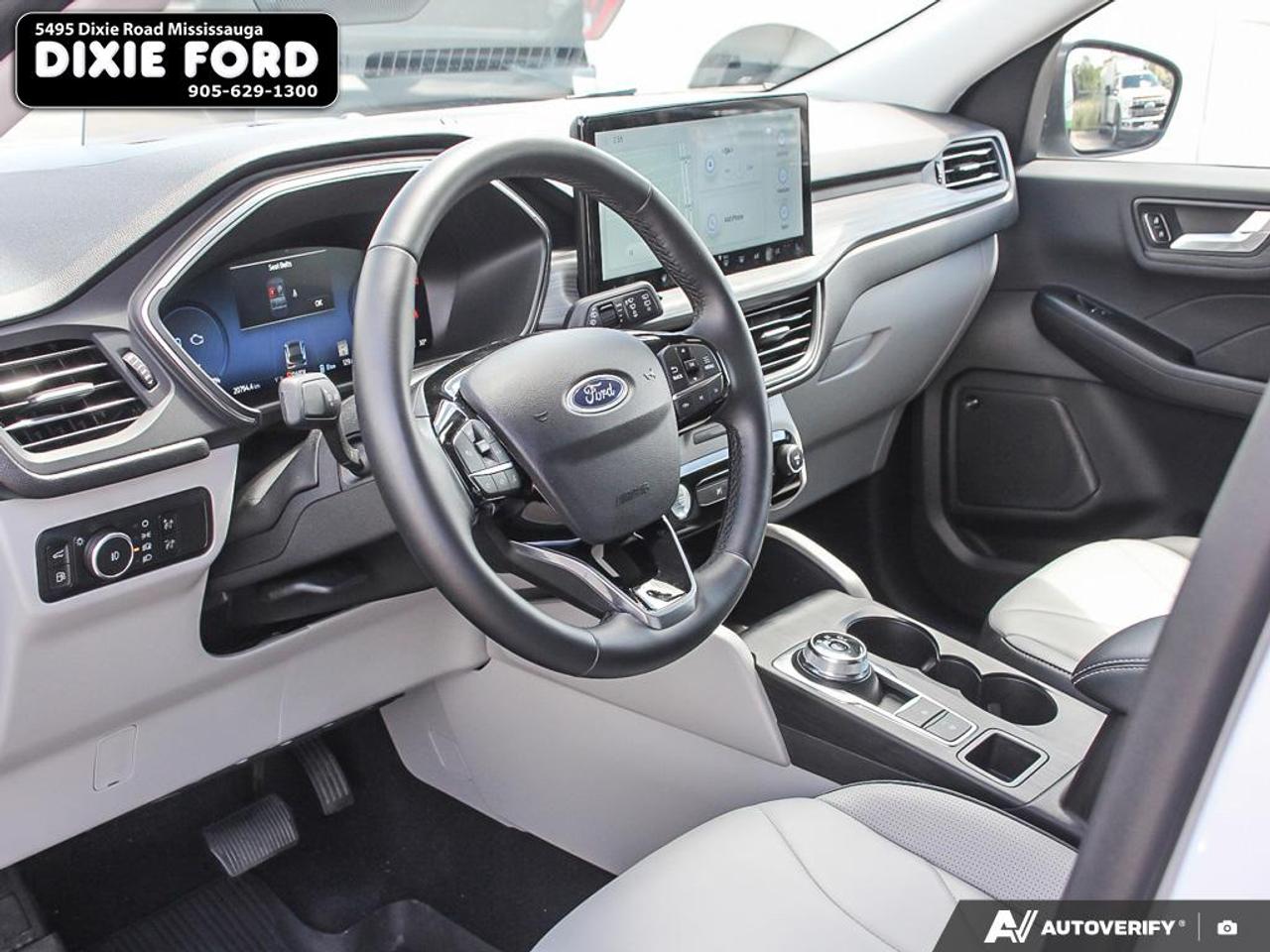 2025 Ford Escape PHEV Photo