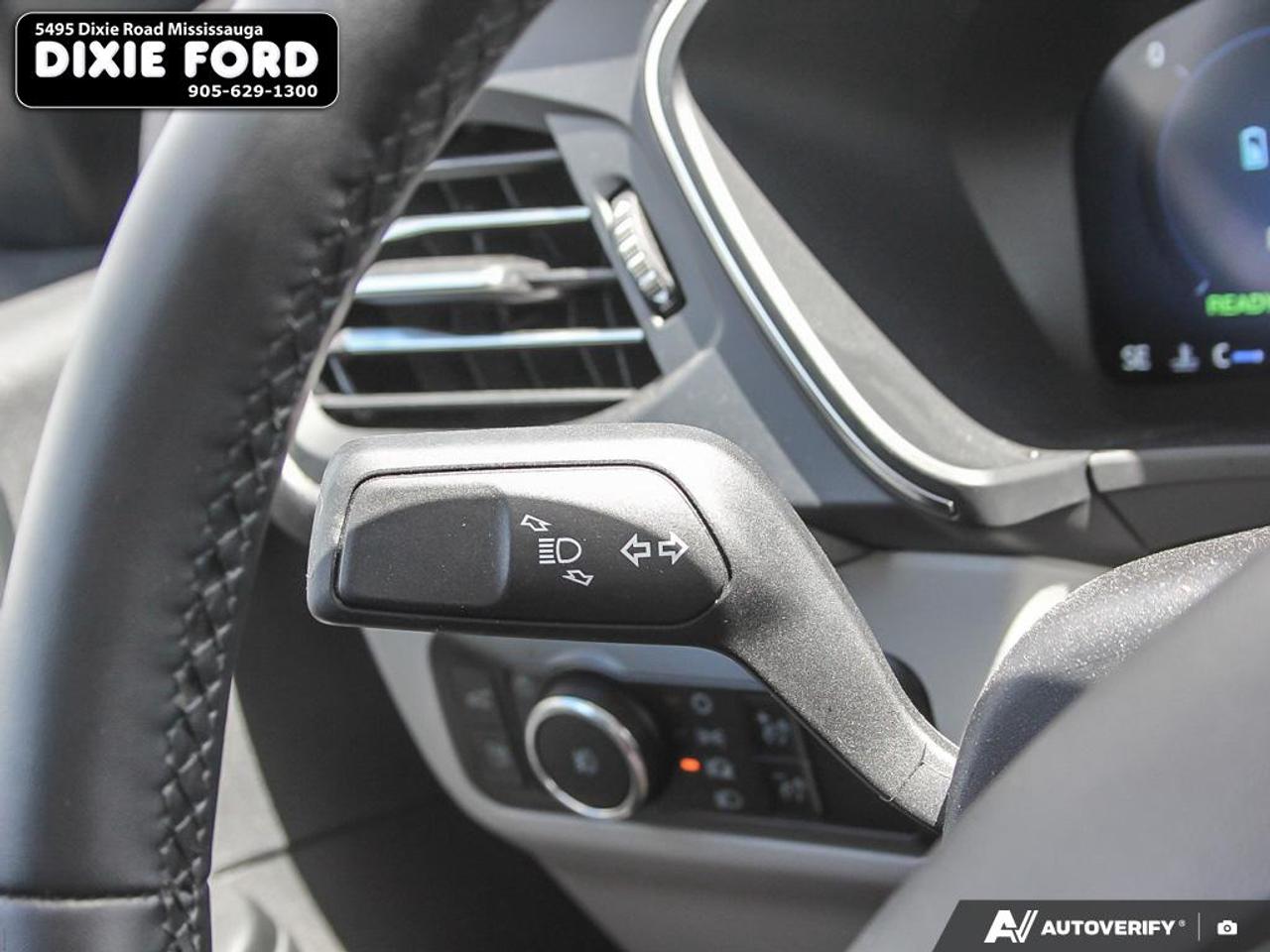 2025 Ford Escape PHEV Photo