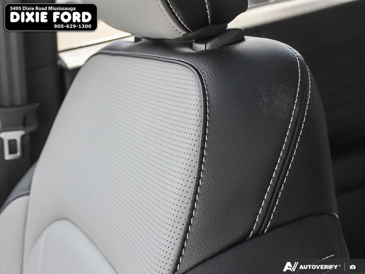 2025 Ford Escape PHEV Photo