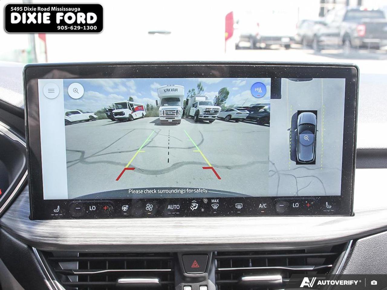 2025 Ford Escape PHEV Photo